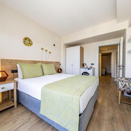 Ece Marina Suites Фетхие Экстерьер фото