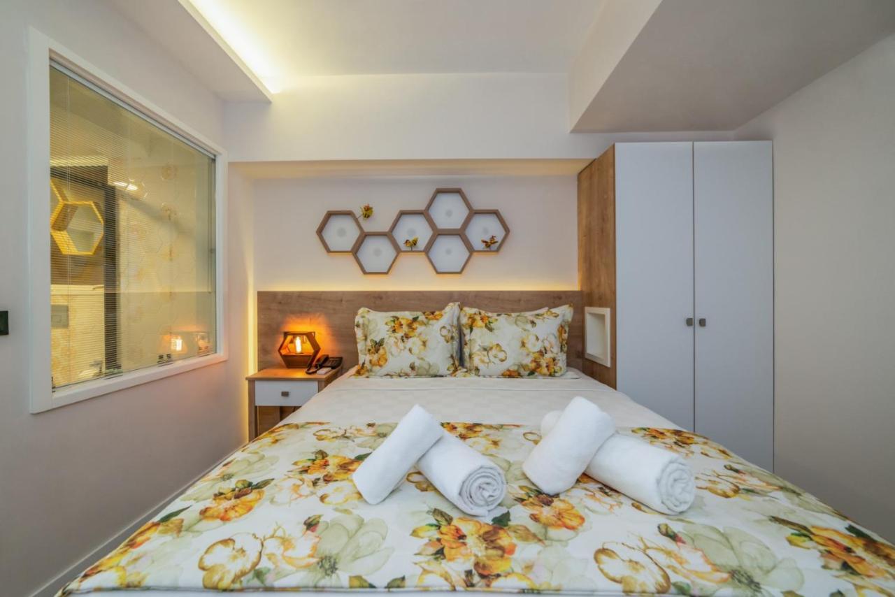 Ece Marina Suites Фетхие Экстерьер фото