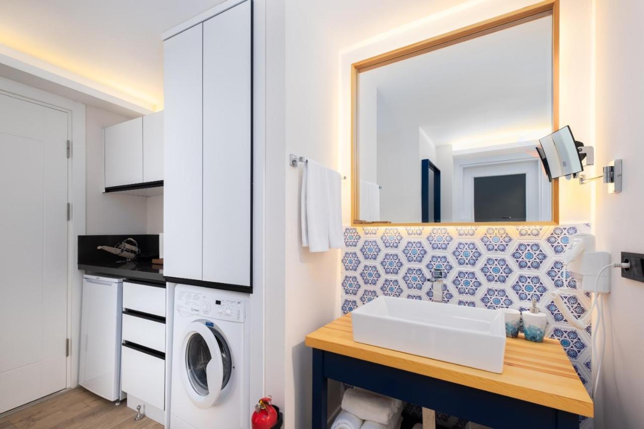 Ece Marina Suites Фетхие Экстерьер фото