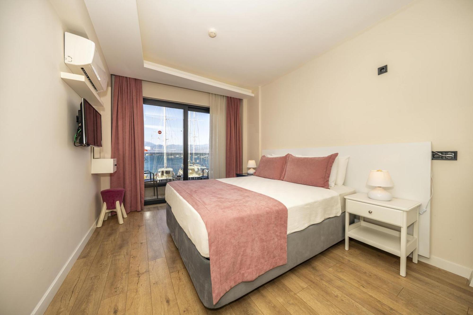 Ece Marina Suites Фетхие Экстерьер фото
